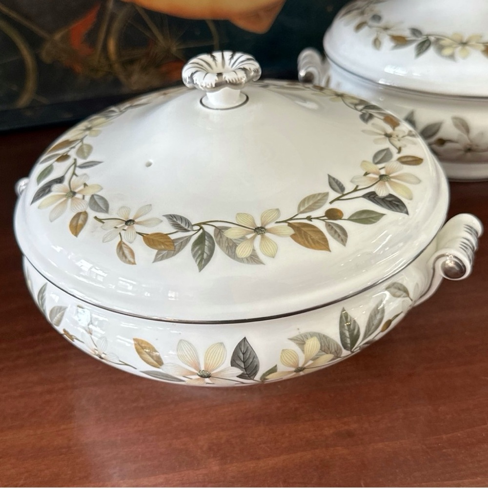 Wedgwood Beaconsfield Vegetable Serving Bowl #W4281
